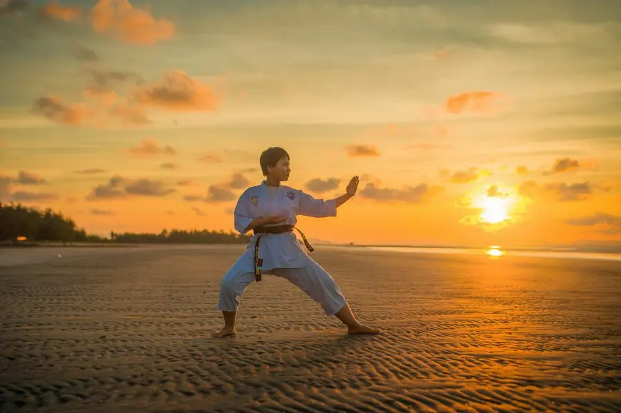 Entrenamiento de jiu jitsu brasileño en el tatami